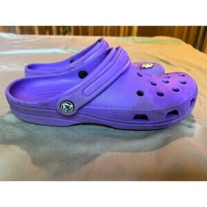 Crocs purple Classic Clogs mens 9